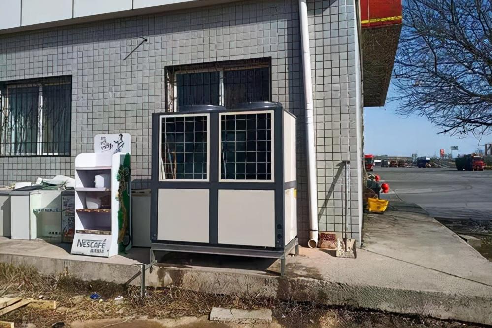 空气能热泵和燃煤取暖哪个好,空气能采暖比水源热泵有哪些优点