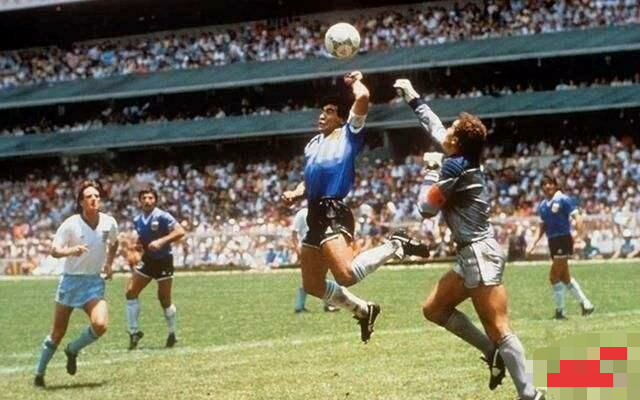 失传绝技马赛回旋齐达内,足球球星齐达内