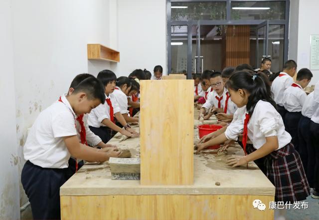 康巴什第二中学教学质量如何,康巴什二中教学视频