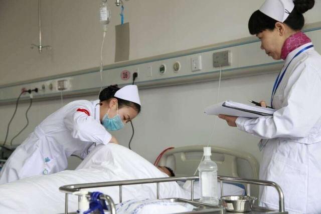 正确的膀胱冲洗是怎样的?咋预防脱管?