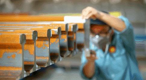 高铁不晕车的原因,坐高铁为什么感觉不到快