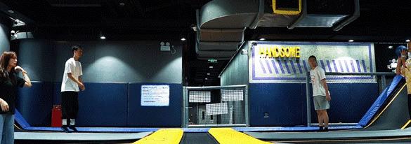 畅玩10000平米的主题乐园,郴州彩虹滑梯高空滑索