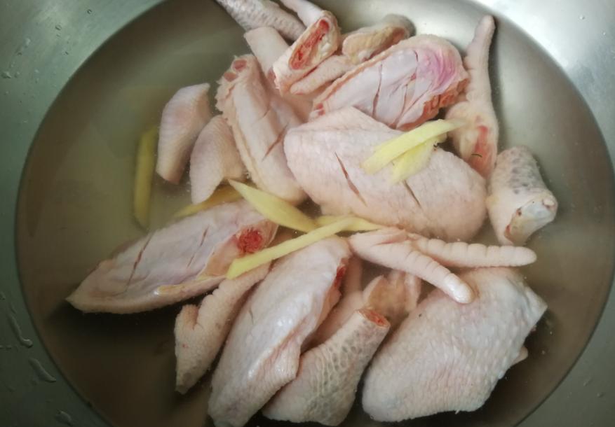 中国四大烧鸡酥香软烂入味,在家就能做烧鸡鲜嫩多汁