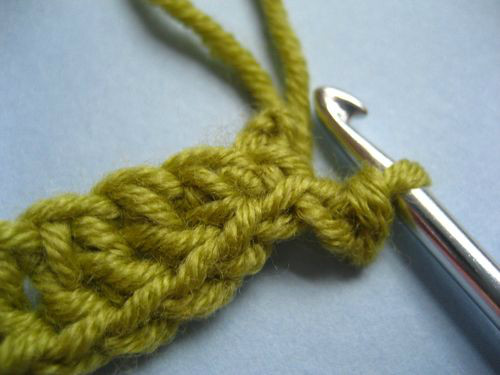 钩针玫瑰花叶子花样图解,一体钩玫瑰花的图解教程大全