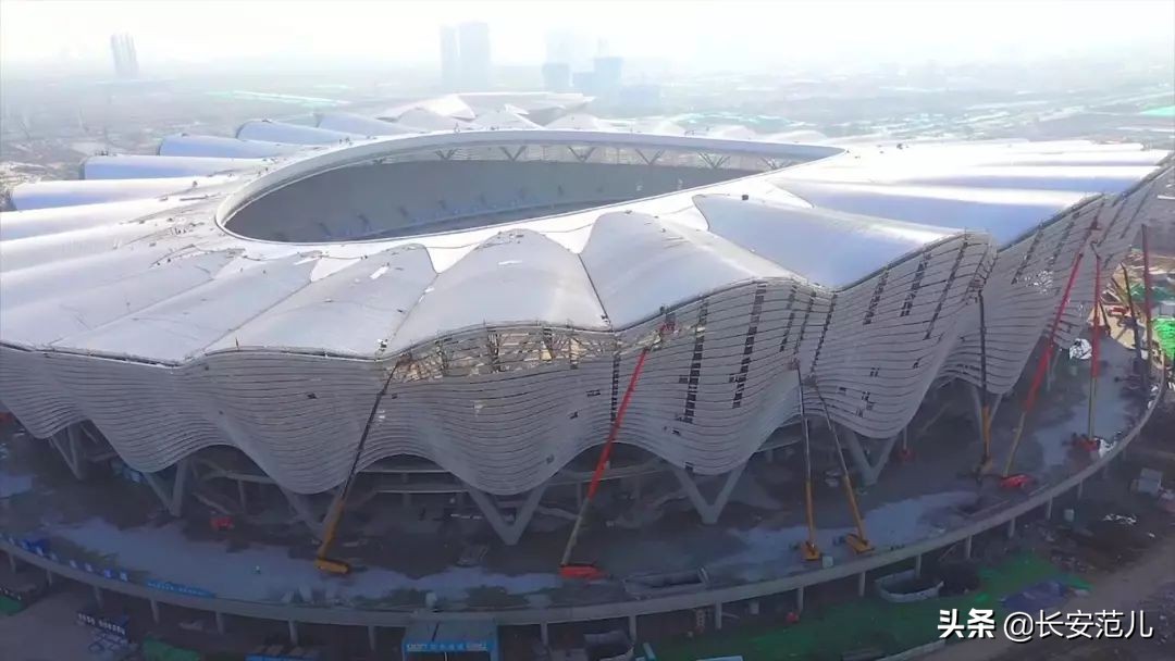 西安最“钢”地标！782天，西安奥体中心主体育场“石榴花”落成