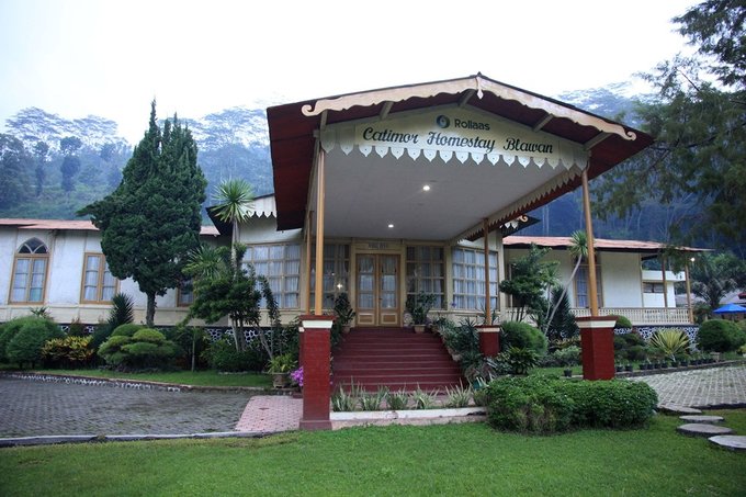 沐浴硫磺，追寻蓝火——印尼宜珍火山