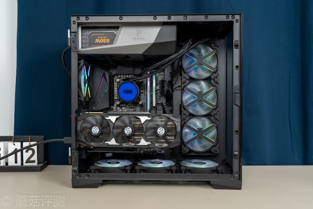 技嘉z490aorusproax主板多大,技嘉z490aorusproax是超级雕吗