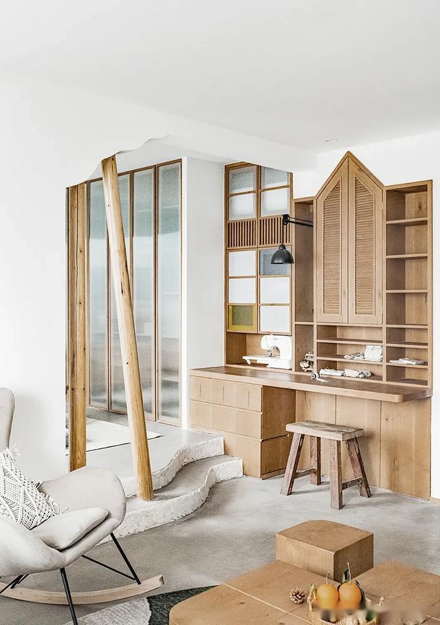 原木风吊顶效果图客厅简约,简约原木风