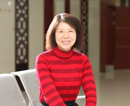 67岁女人为什么能生孩子,67岁老太为什么会怀孕