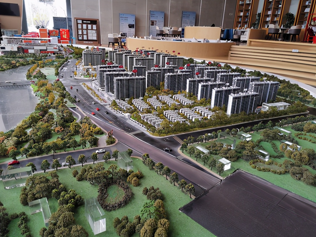 赢家通吃！不限购城市，正持棍暴打普通人