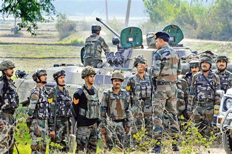 印度军衔等级和对应职位,印度低级委任军官军衔是什么