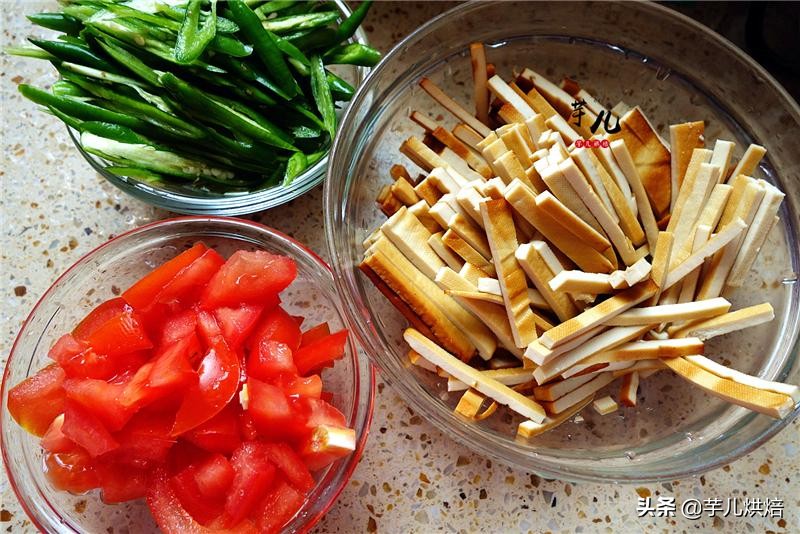 豆干炒肉的做法不要辣椒,五香豆干怎么炒下饭