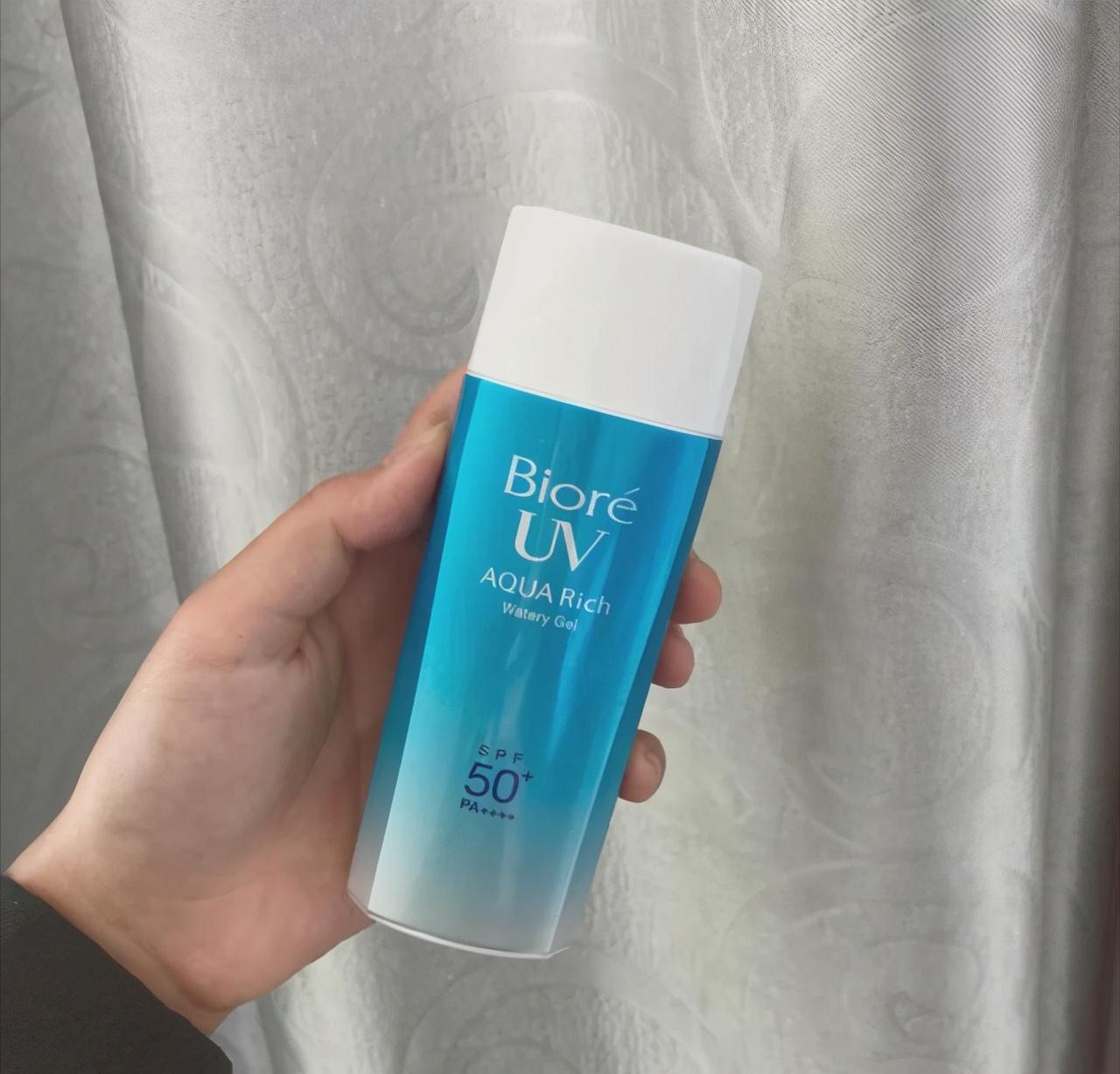 欧莱雅防晒霜小金瓶真实测评推荐,防晒排名第一名口碑最好欧莱雅