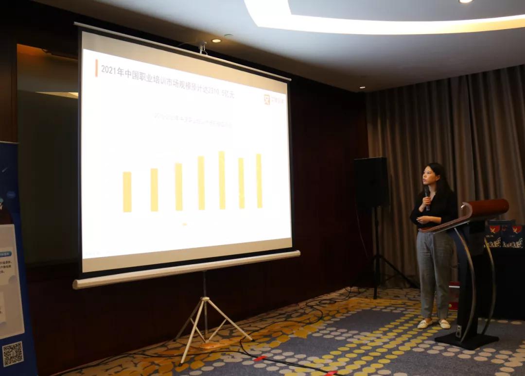 骞垮窞鍗庣堪鏁欒偛绉戞妧鑲′唤鏈夐檺鍏徃,鍗庣堪绉戞妧