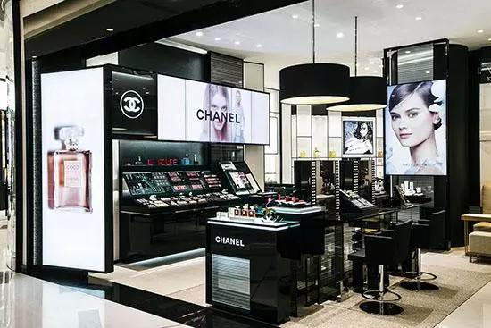 年轻人都去了成都,为什么年轻人都喜欢成都