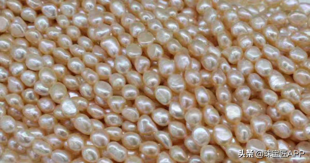 真正天然珍珠是怎样的,天然珍珠和仿制珍珠的区别