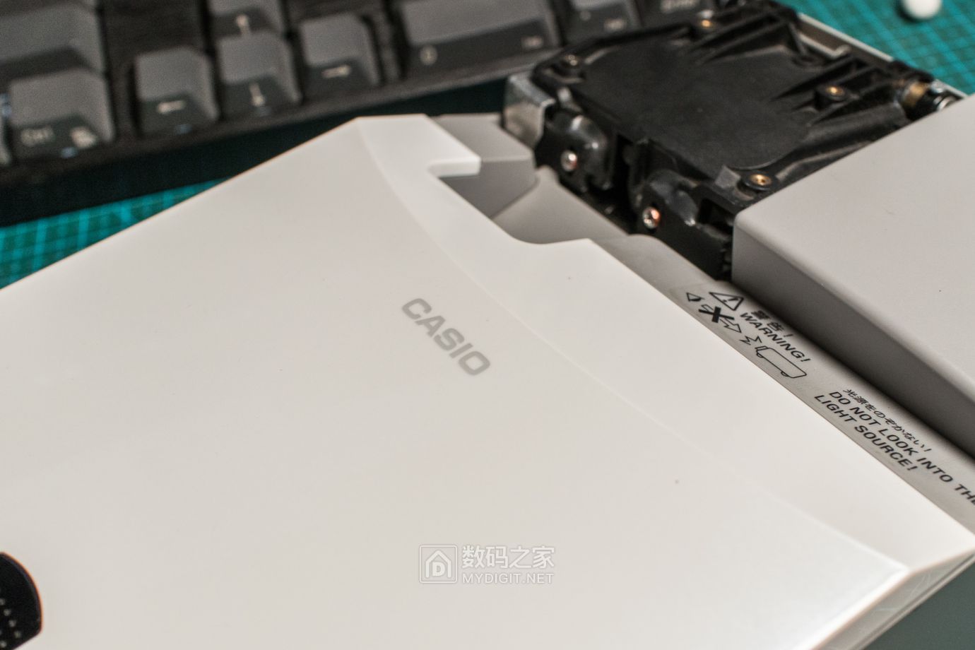 卡西欧CASIO激光+LED短焦投影仪UP50WN拆解+维修偏色纪实