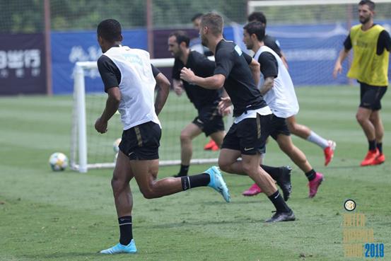 苏宁跨界新零售,苏宁国际运营