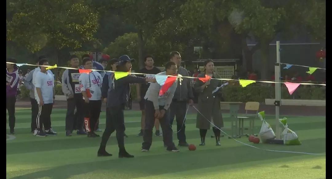 西六支中学举行2020年秋季运动会,南京一中初中部2020年秋季运动会