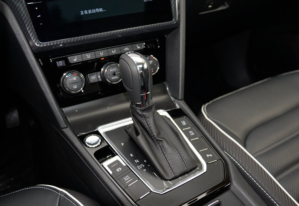 6万公里19款凌渡,落地十九万多的大众凌渡评测