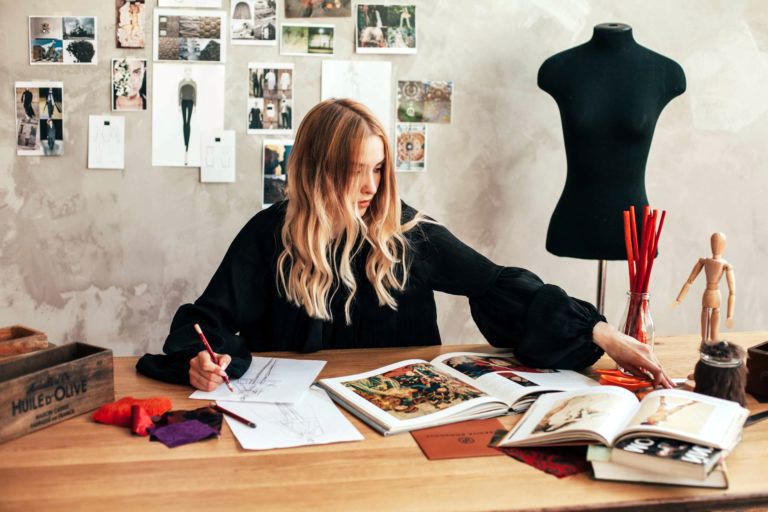 第三等级预科文凭：艺术，设计与媒体,在线