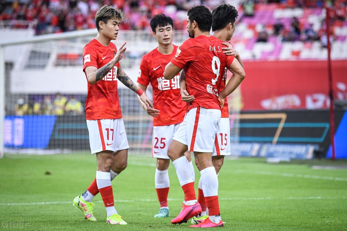 中超联赛广东足球队,广东四支中超球队