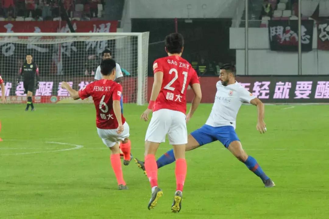 塔利斯卡对恒大比赛视频,恒大鲁能塔利斯卡