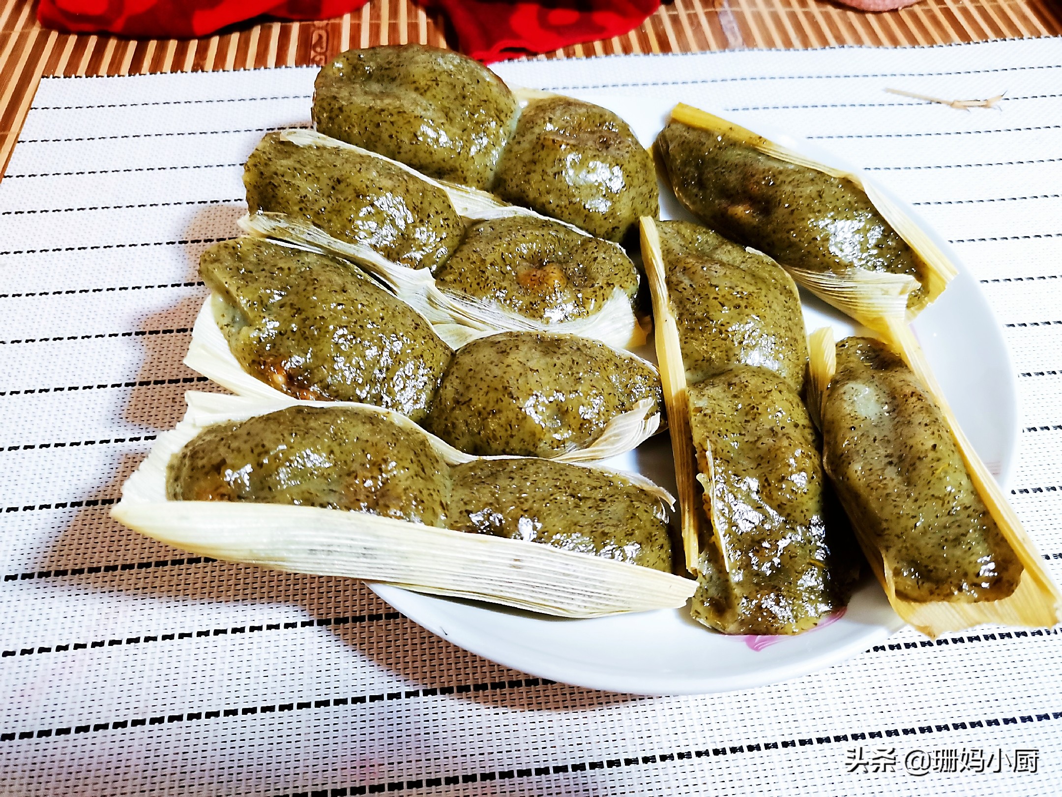 艾叶糍粑怎么做软糯好吃,艾叶糍粑做法怎么才不粘