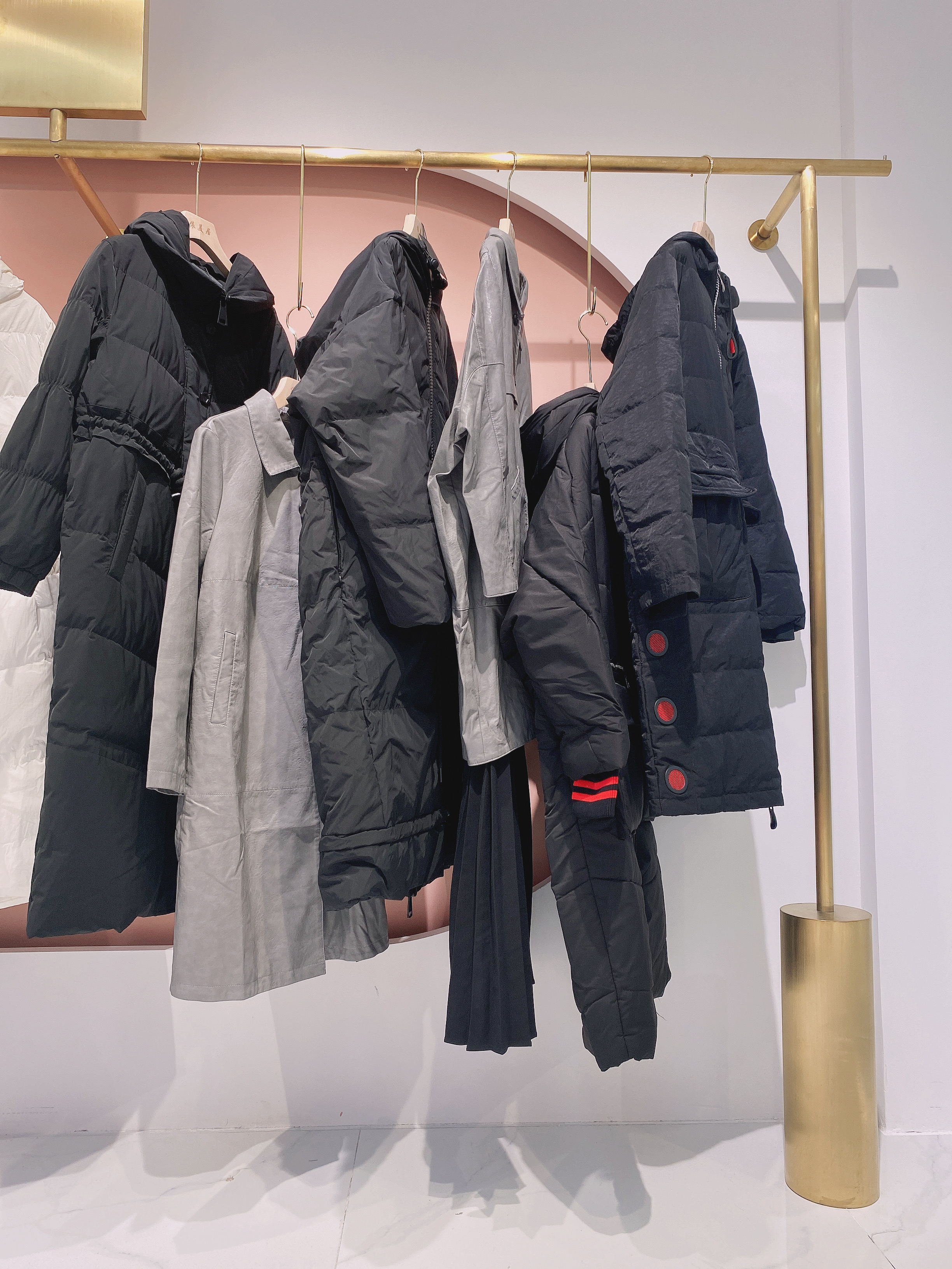 欧e女装特价尾货,欧e女装特卖