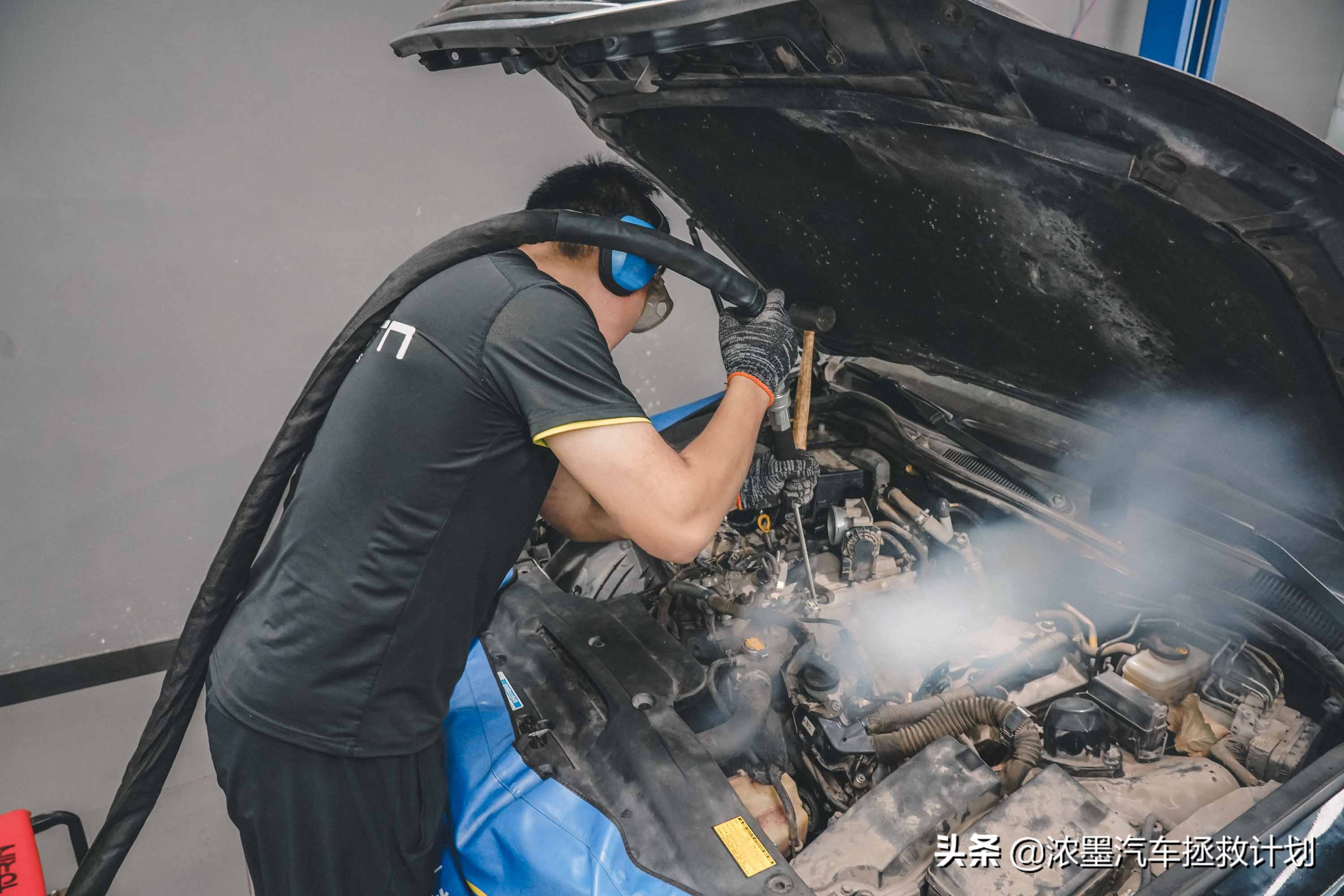 12年丰田皇冠方向机异响维修,新款丰田皇冠异响