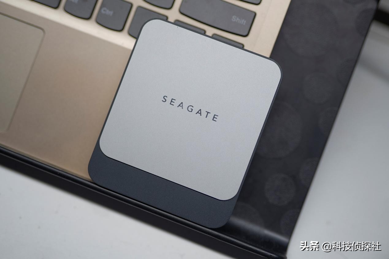 把移动硬盘变成u盘,把移动硬盘改成fat32