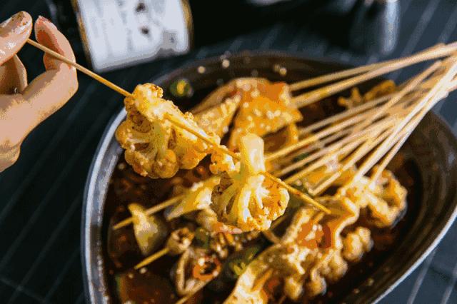 大夜市必吃美食攻略,品尝夜市美食的必去之地