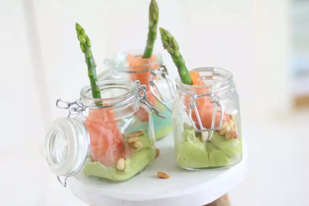 泫雅牛油果绿两件套,泫雅牛油果绿穿搭