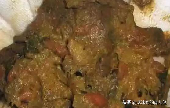 宝宝拉绿色便便还拉稀什么原因,宝宝拉绿色便便是感冒了