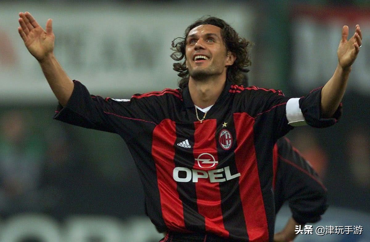 意大利后卫马尔蒂尼同时代阵容,马尔蒂尼庆祝意大利夺冠