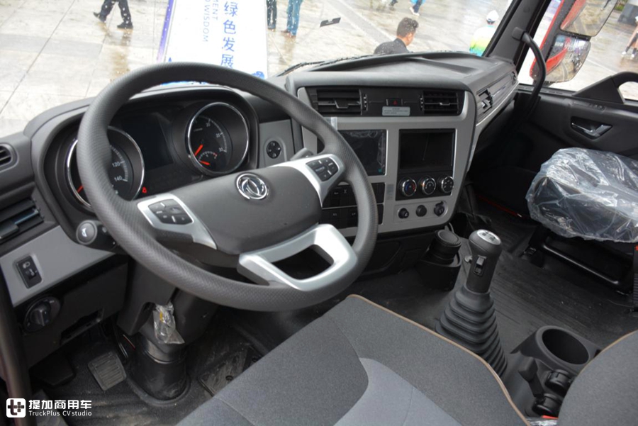 新东风天龙kl怎么样,2017款东风天龙kl9.6配置介绍