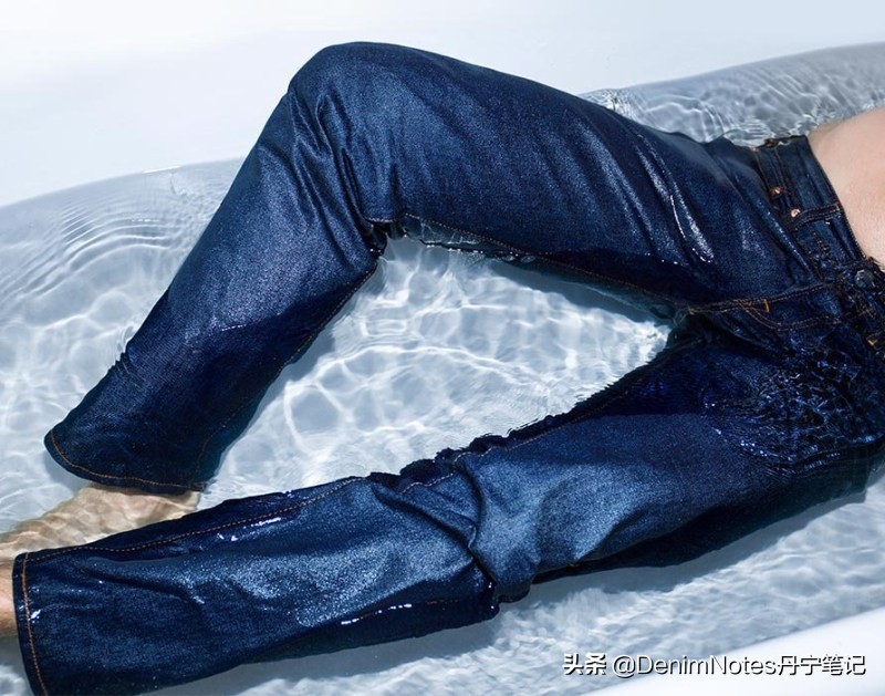 牛仔裤怎么护理不容易褪色,怎样洗才能让牛仔裤不失弹性