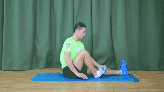 跑步时脚是外八字怎么纠正,膝盖内扣脚外八字跑步