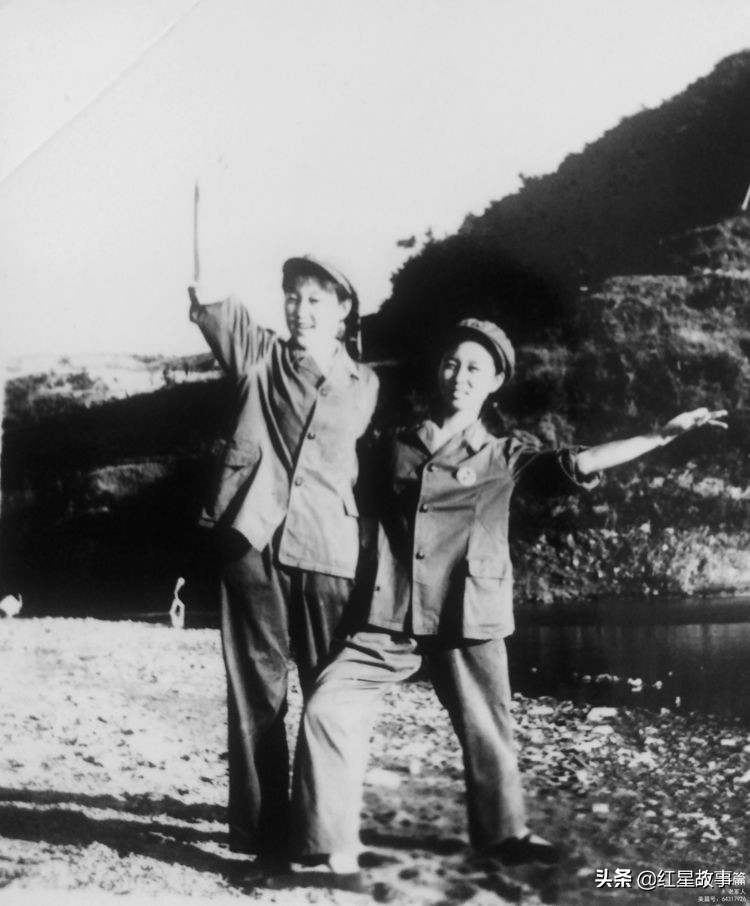 我的初恋你在哪里文案,我的初恋你在哪里男女对唱