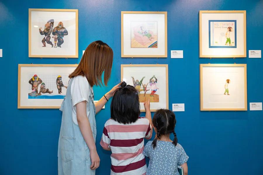 最潮国际插画展,跟我一起走进国际插画艺术大展