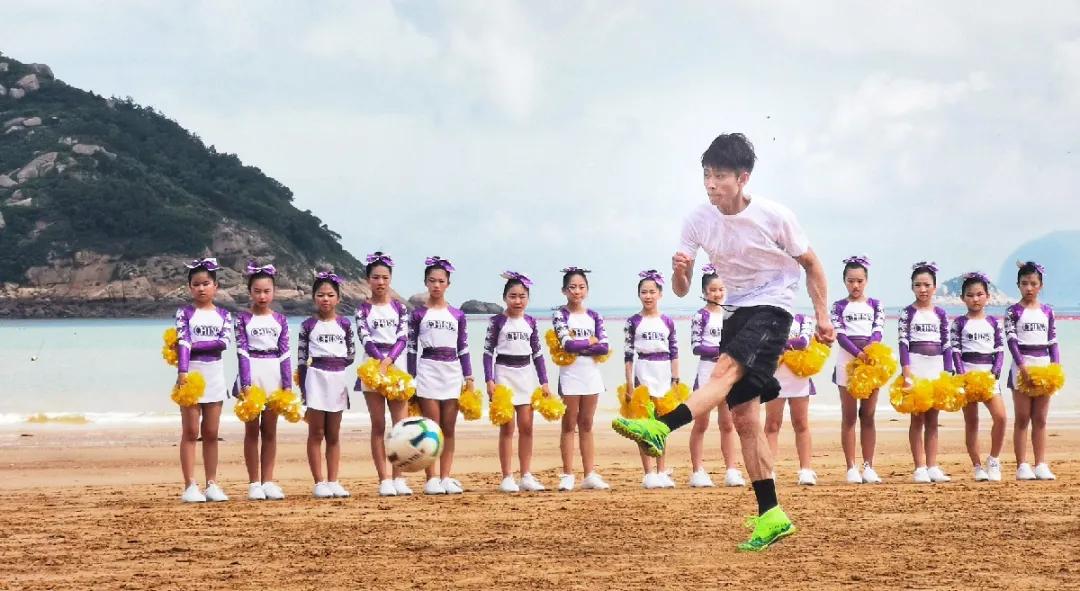 张一山足球运动健将,张一山篮球比赛