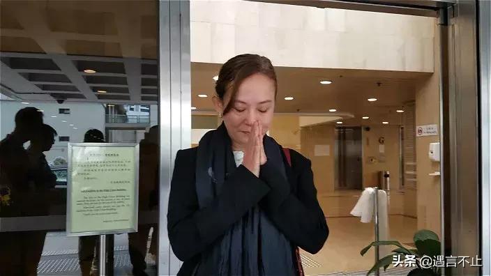 55岁再嫁豪门，命硬克夫、厉害难惹，什么样的女人活成了传奇