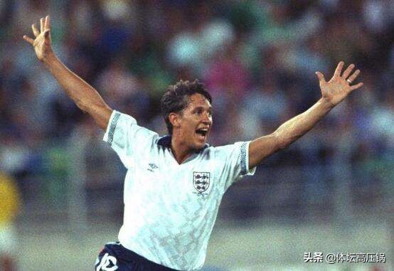 2010世界杯荷兰痛失冠军,1990年世界杯荷兰三剑客