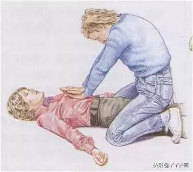 大人气管异物急救法操作过程,婴幼儿气管异物堵塞的急救处理