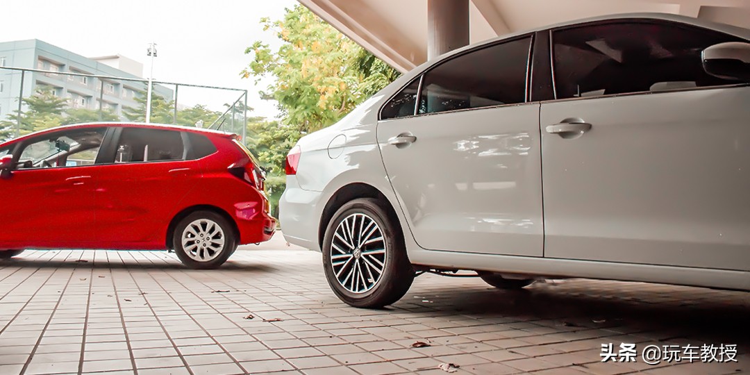 飞度vs捷达,神车捷达vs5