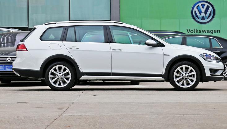 高尔夫旅行版1.4,高尔夫旅行版顶配二手车