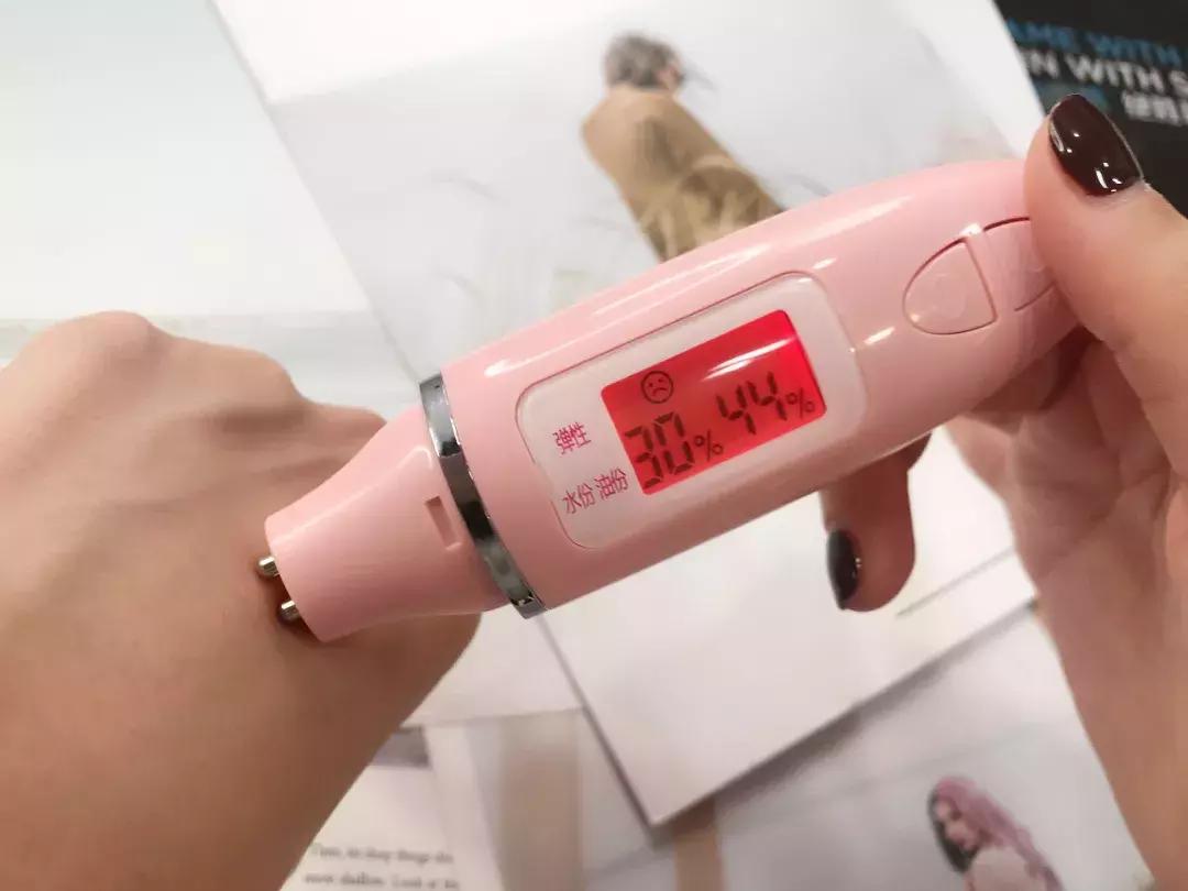 如何选一款适合自己的眼霜,怎样辨别好的眼霜