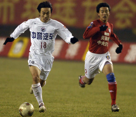 重温赛事-北京连胜，青岛垫底，2004年中超联赛（第18轮-第19轮）