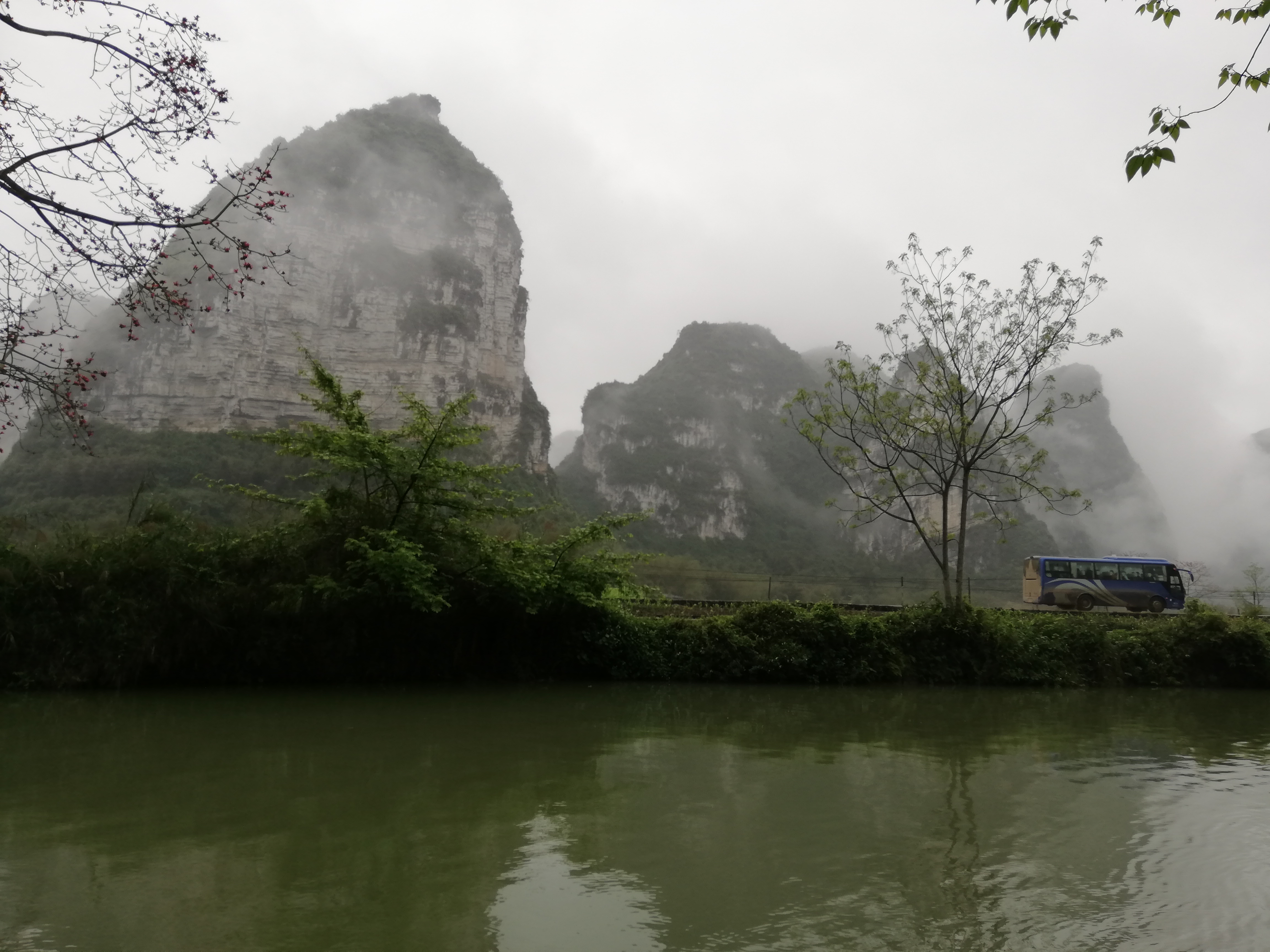 巴马100岁老人长寿秘诀视频,巴马五大长寿之乡之首