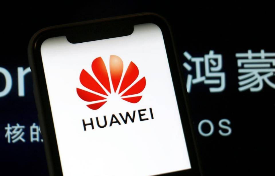 鸿蒙系统和苹果ios15区别,苹果15pro和鸿蒙的流畅对比